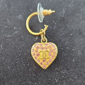 CHANEL Gold and Pink Heart Earring
